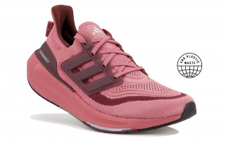UltraBOOST Light NYC